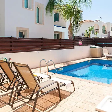 Danata By Interhome