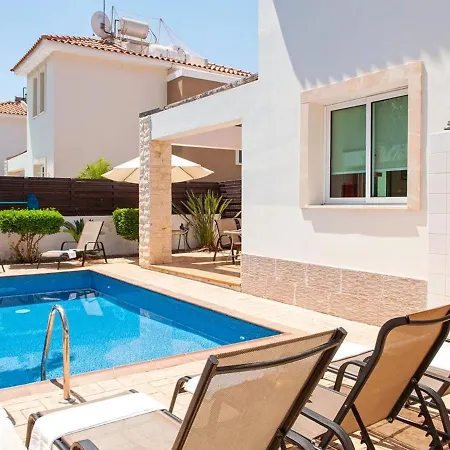 Danata By Interhome