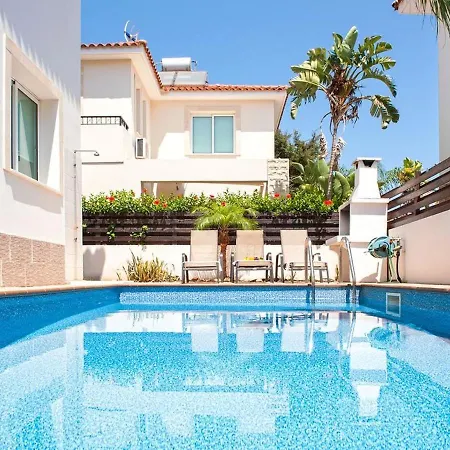 Danata By Interhome